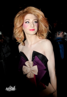 Nicola_and_Kim_arriving_at_Universal_Afterparty_16_02_10_287429.jpg