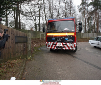 Fire_brigade_are_called_to_Cheryl_Ashley_Surrey_home_23_02_10_28629.jpg