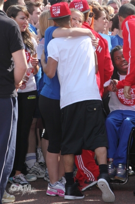Kimberley_of_Shrek_at_Sainsbury_s_Sport_Relief_Mile_25_03_12_281529.jpg