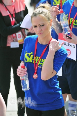 Kimberley_of_Shrek_at_Sainsbury_s_Sport_Relief_Mile_25_03_12_282529.jpg