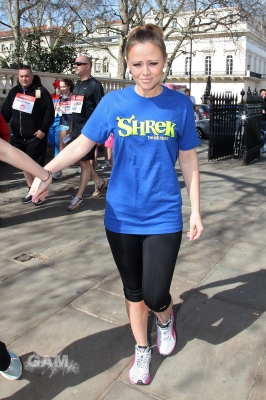 Kimberley_of_Shrek_at_Sainsbury_s_Sport_Relief_Mile_25_03_12_28429.jpg