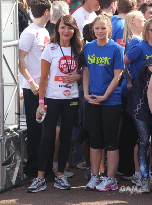 Kimberley_of_Shrek_at_Sainsbury_s_Sport_Relief_Mile_25_03_12_285429.jpg