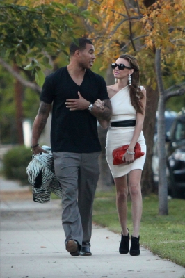 Nadine_Coyle_Attending_Toby_Gad_s_birthday_party_28_03_10_281329.jpg