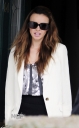 Имя файла=Nadine_Coyle_leaving_home_to_the_recording_studio_11_03_10_28629.jpg
Размер файла=559КБ
Размеры=1793x2900
Дата=Март 26, 2012 Nadine_Coyle_leaving_home_to_the_recording_studio_11_03_10_28629.jpg
