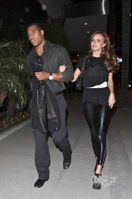 Nadine_Coyle_leaving_Trousdale_Nightclub_in_LA_04_04_10_281229.jpg