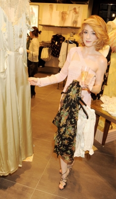 Nicola_at_Topshop_Store_opening_in_London_19_05_10_28629.jpg
