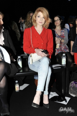 Nicola_attends_the_Bodyamr_A_W_catwalk_show_LFW_19_02_10_281029.jpg