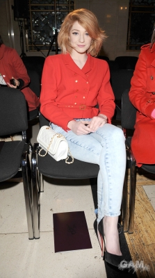 Nicola_attends_the_Bodyamr_A_W_catwalk_show_LFW_19_02_10_281229.jpg