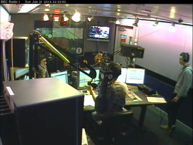 Nicola_inside_Radio1_The_Surgery_With_Aled_31_01_10_28229.jpg
