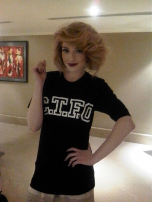 Nicola_Roberts_-_Unknown_Location_for_Henry_Holland_19_02_10.JPG