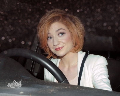 Nicola_Roberts_at_a_petrol_station_in_London_25_01_10_28629.jpg