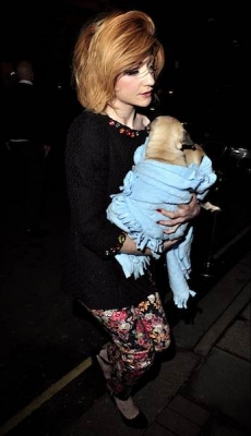 Nicola_Roberts_at_the_Mayfair_Hotel_on_12_01_10_281729.jpg