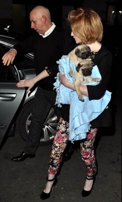 Nicola_Roberts_at_the_Mayfair_Hotel_on_12_01_10_282029.jpg