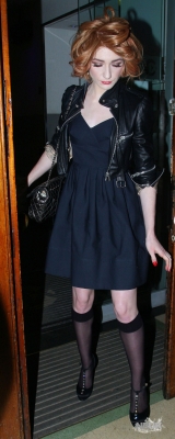 Nicola_Roberts_leaves_arrives_Radio_1_31_01_10_28629.jpg