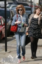 Nicola_Roberts_leaving_a_studio_in_Primrose_Hill_13_04_10_281929.jpg