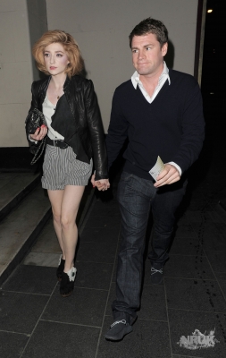 Nicola_Roberts_leaving_her_hotel_14_05_10_281829.jpg