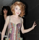 Nicola_Roberts_leaving_the_Mayfair_Hotel_22_04_10_283529.jpg