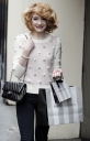 Nicola_Roberts_shopping_in_Dublin_02_05_10_282929.jpg