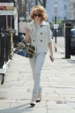 Nicola_Roberts_spotted_outside_Primrose_Hill_12_04_10_281529.jpg