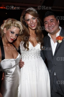 Sarah_and_Tom_at_Yara_Easton_and_Jeff_Lim_wedding_17_01_10_281129.jpg