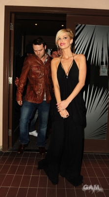 Sarah_Harding_at_Kanaloa_23_01_10_281229.jpg