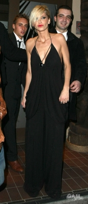 Sarah_Harding_at_Kanaloa_23_01_10_284729.jpg