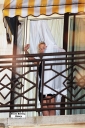 Sarah_Harding_At_Lois_Winstones_Party_28_03_10_282129.jpg