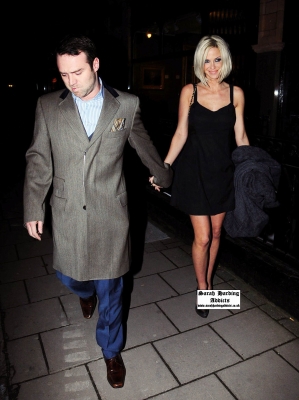 Sarah_Harding_At_Scotts_Restaurant_London_07_04_10_282029.jpg