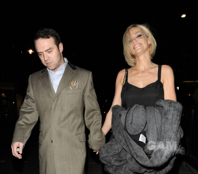 Sarah_Harding_At_Scotts_Restaurant_London_07_04_10_282829.jpg