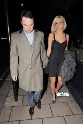 Sarah_Harding_At_Scotts_Restaurant_London_07_04_10_28429.jpg