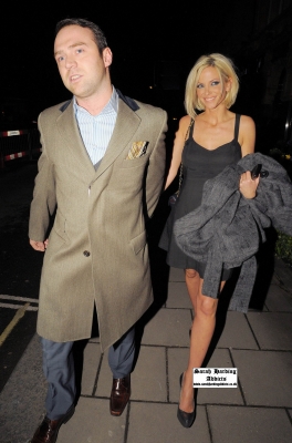 Sarah_Harding_At_Scotts_Restaurant_London_07_04_10_28529.jpg