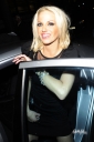 Sarah_Harding_leaving_Kanaloa_club_31_01_10_283829.jpg