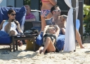Sarah_Harding_on_the_beach_in_the_Caribbean_01_02_10_281829.jpg