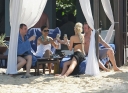 Sarah_Harding_on_the_beach_in_the_Caribbean_01_02_10_282029.jpg