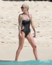 Имя файла=Sarah_Harding_on_the_beach_in_the_Caribbean_01_02_10_286729.jpg
Размер файла=423КБ
Размеры=1900x2347
Дата=Март 28, 2012 Sarah_Harding_on_the_beach_in_the_Caribbean_01_02_10_286729.jpg