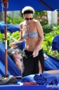 Sarah_Harding_on_the_beach_in_the_Caribbean_02_02_10_28729.jpg