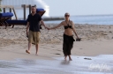 Sarah_Harding_on_the_beach_in_the_Caribbean_31_01_10_28329.jpg