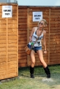 Имя файла=Sarah_at_Day_2_of_the_Hard_Rock_Calling_festival_26_06_10_281529.jpg
Размер файла=1002КБ
Размеры=2035x3000
Дата=Март 29, 2012 Sarah_at_Day_2_of_the_Hard_Rock_Calling_festival_26_06_10_281529.jpg
