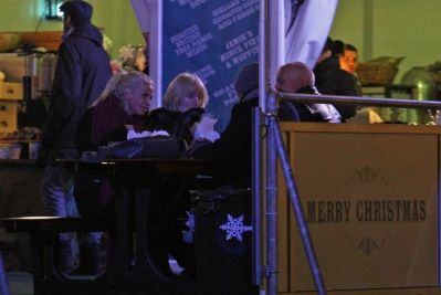 Sarah_Harding_at_Winter_Wonderland_in_Hyde_Park_24_11_10_281729.JPG