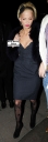 Sarah_Harding_leaving_Nobu_with_mum_and_friends_10_12_09_284029.jpg