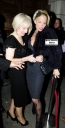Sarah_Harding_leaving_Nobu_with_mum_and_friends_10_12_09_284129.jpg