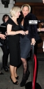 Sarah_Harding_leaving_Nobu_with_mum_and_friends_10_12_09_285929.jpg