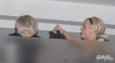Sarah_Harding_leaving_Nobu_with_mum_and_friends_10_12_09_286729.jpg