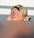 Sarah_Harding_leaving_Nobu_with_mum_and_friends_10_12_09_287929.jpg