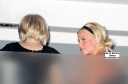 Sarah_Harding_leaving_Nobu_with_mum_and_friends_10_12_09_288029.jpg
