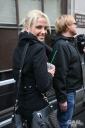 Sarah_Harding_leaving_Radio_One_studios_151209_28329.jpg