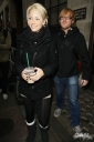 Sarah_Harding_leaving_Radio_One_studios_151209_28729.jpg