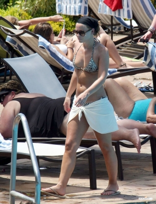 Kimberley_and_Justin_in_the_Carribean_16_06_09_285629.jpg