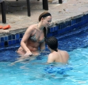 Имя файла=Kimberley_and_Justin_in_the_Carribean_16_06_09_283029.jpg
Размер файла=351КБ
Размеры=1499x1442
Дата=Март 29, 2012 Kimberley_and_Justin_in_the_Carribean_16_06_09_283029.jpg