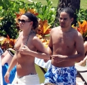 Имя файла=Kimberley_and_Justin_in_the_Carribean_16_06_09_286529.jpg
Размер файла=328КБ
Размеры=1499x1470
Дата=Март 29, 2012 Kimberley_and_Justin_in_the_Carribean_16_06_09_286529.jpg